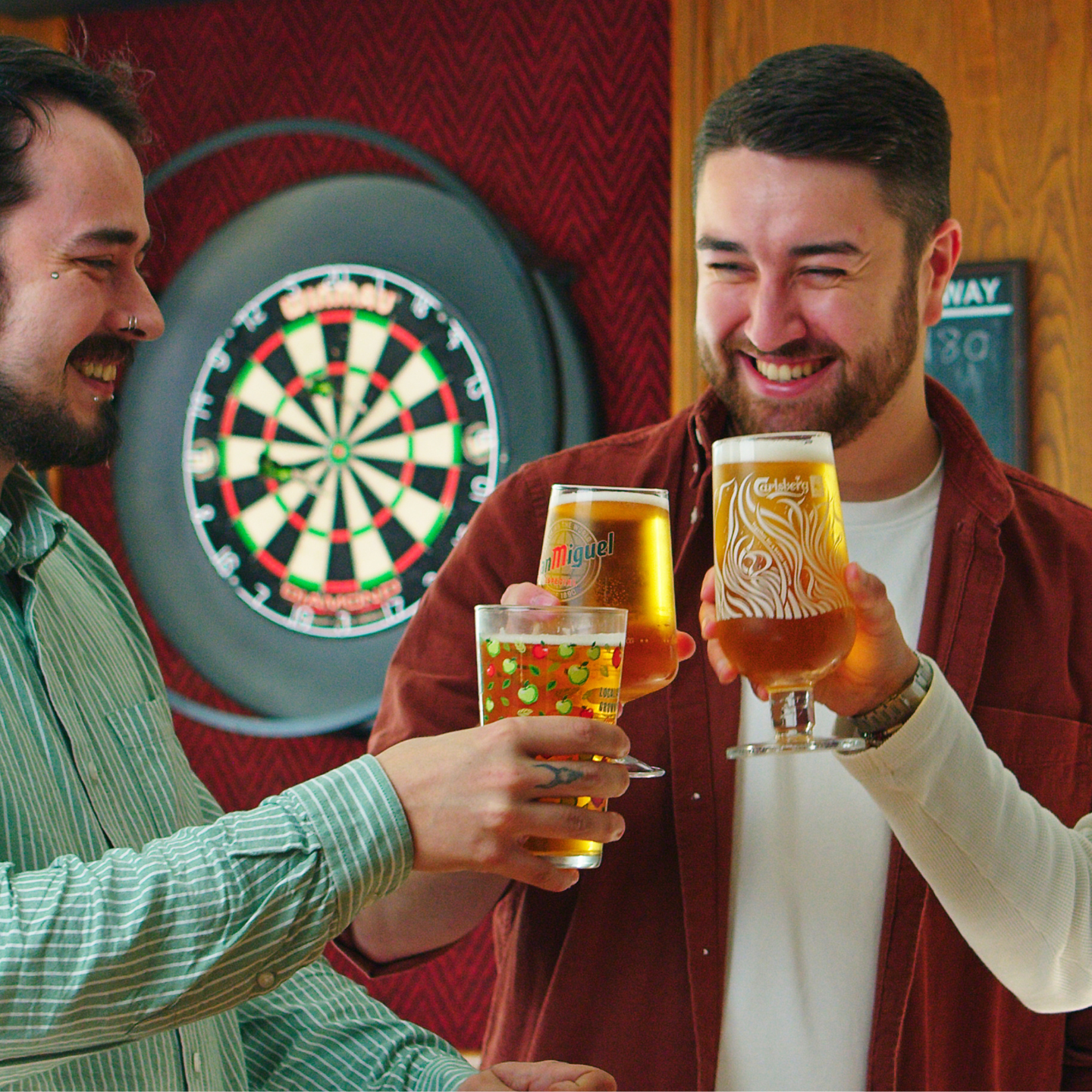Raise a glass This Father's Day at The Maelgwyn in Conwy, Llandudno Junction!